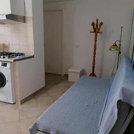 Albisola, A 50 M Dal Mare